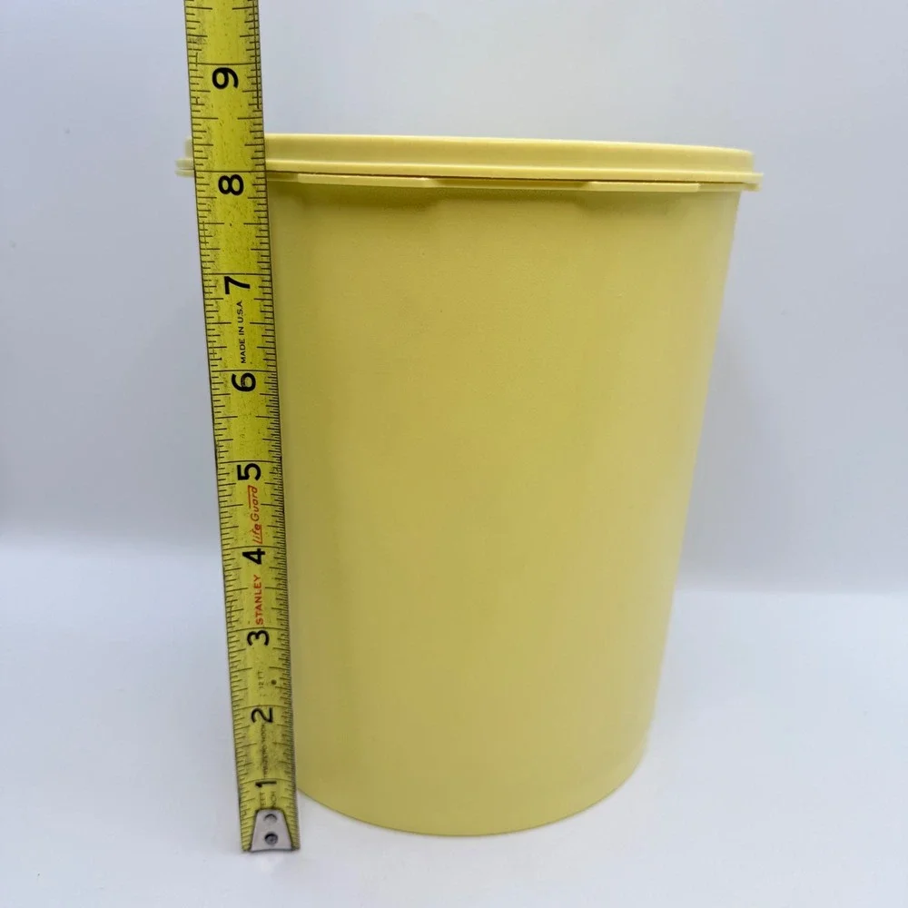Vintage Tupperware Yellow Sunburst Servalier Canister Large 805-1 with Lid 806-6